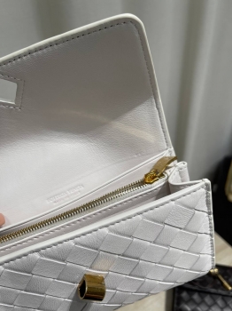 Клатч Bottega Veneta Артикул BMS-147100. Вид 4