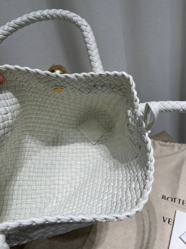 Сумка женская Bottega Veneta Артикул BMS-147107. Вид 5