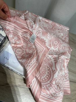Платок Christian Dior Артикул BMS-147116. Вид 3
