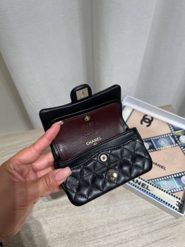 Брелок Chanel Артикул BMS-147120. Вид 3