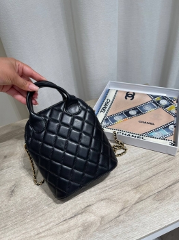 Сумка женская Chanel Артикул BMS-147124. Вид 2