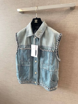 Жилет Chanel Артикул BMS-147133. Вид 2