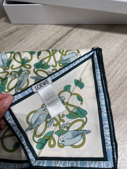  Платок Loewe Артикул BMS-147139. Вид 2