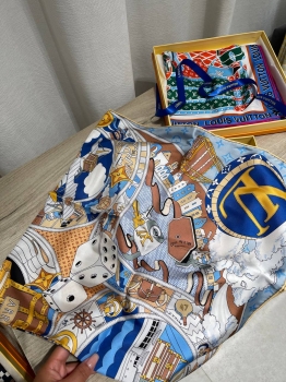 Платок Louis Vuitton Артикул BMS-147148. Вид 2