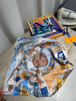 Платок Louis Vuitton Артикул BMS-147148. Вид 3