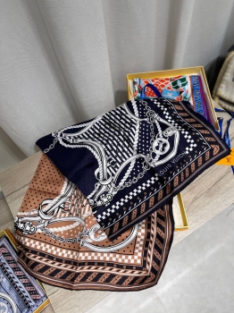 Платок Louis Vuitton Артикул BMS-147147. Вид 2