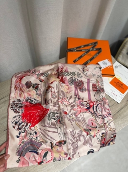 Платок Hermes Артикул BMS-147157. Вид 2