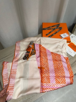 Платок Hermes Артикул BMS-147152. Вид 1