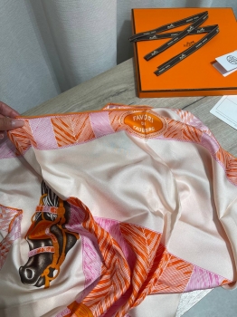 Платок Hermes Артикул BMS-147152. Вид 3
