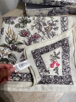 Платок Christian Dior Артикул BMS-147167. Вид 2