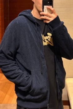 Толстовка Louis Vuitton Артикул BMS-147185. Вид 1