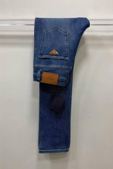 Джинсы  Prada Артикул BMS-147192. Вид 1