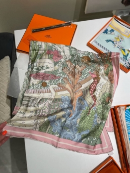 Платок  Hermes Артикул BMS-147261. Вид 1