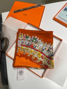 Платок  Hermes Артикул BMS-147260. Вид 1