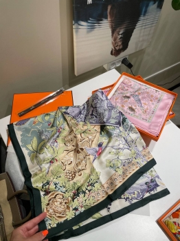 Платок  Hermes Артикул BMS-147259. Вид 4