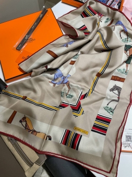 Платок  Hermes Артикул BMS-147254. Вид 4
