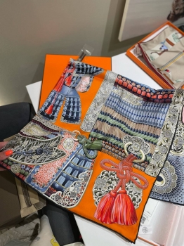 Платок  Hermes Артикул BMS-147253. Вид 1