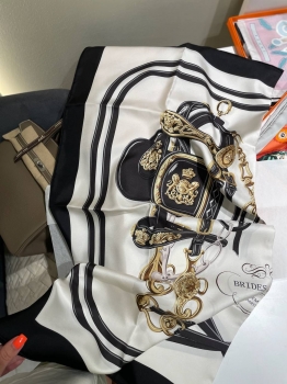 Платок  Hermes Артикул BMS-147250. Вид 1