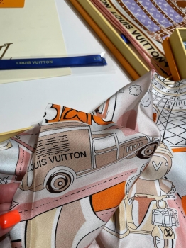 Платок Louis Vuitton Артикул BMS-147324. Вид 2