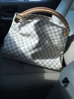 Сумка женская Louis Vuitton Артикул BMS-147321. Вид 2