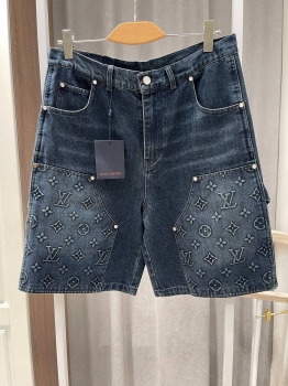 Шорты Louis Vuitton Артикул BMS-147363. Вид 1
