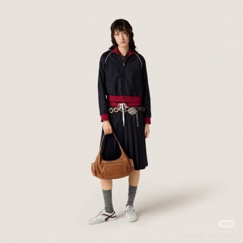 Костюм женский Miu Miu Артикул BMS-147374. Вид 1