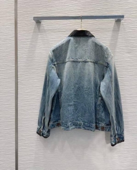 Куртка женская  Miu Miu Артикул BMS-147375. Вид 2