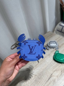 Брелок  Louis Vuitton Артикул BMS-147399. Вид 1