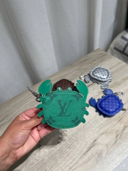 Брелок  Louis Vuitton Артикул BMS-147397. Вид 2