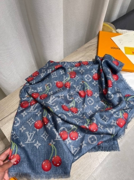 Платок  Louis Vuitton Артикул BMS-147414. Вид 3