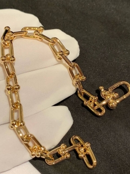 Браслет из золота  Tiffany&Co Артикул BMS-147463. Вид 3
