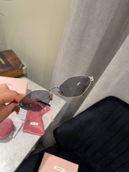 Очки Miu Miu Артикул BMS-133478. Вид 6
