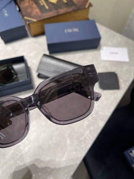 Очки  Christian Dior Артикул BMS-147476. Вид 2
