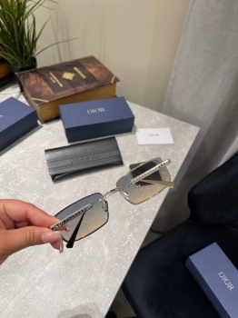 Очки  Christian Dior Артикул BMS-147483. Вид 2