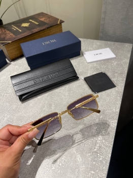 Очки  Christian Dior Артикул BMS-147482. Вид 4
