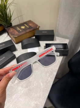 Очки  Prada Артикул BMS-147469. Вид 3
