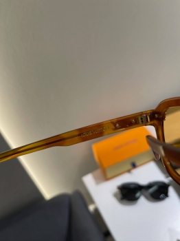 Очки Louis Vuitton Артикул BMS-147498. Вид 2