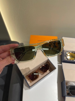 Очки Louis Vuitton Артикул BMS-147496. Вид 1