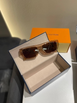 Очки Louis Vuitton Артикул BMS-147494. Вид 1
