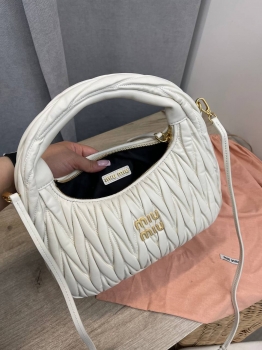Сумка женская  Miu Miu Артикул BMS-147593. Вид 3
