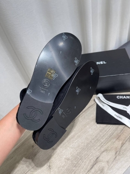 Меховые мюли Chanel Артикул BMS-147594. Вид 2