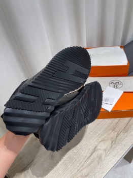 Кроссовки Hermes Артикул BMS-147630. Вид 4