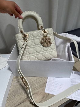 Сумка женская Christian Dior Артикул BMS-147712. Вид 1