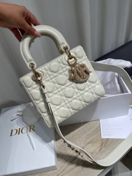 Сумка женская Christian Dior Артикул BMS-147712. Вид 4