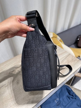 Сумка мужская Christian Dior Артикул BMS-147717. Вид 4