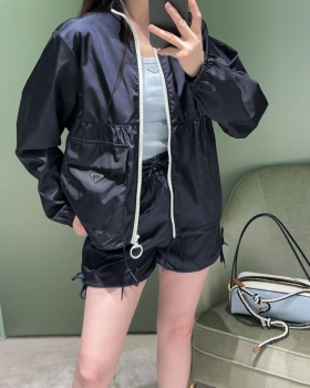 Ветровка Prada Артикул BMS-147740. Вид 1