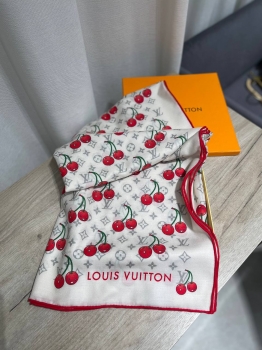Платок Louis Vuitton Артикул BMS-147747. Вид 2
