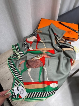 Платок Hermes Артикул BMS-147824. Вид 2