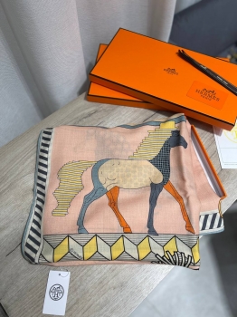 Платок Hermes Артикул BMS-147823. Вид 1