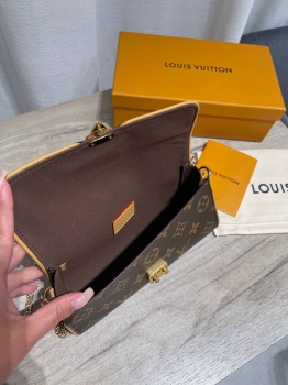 Сумка женская Louis Vuitton Артикул BMS-147847. Вид 6
